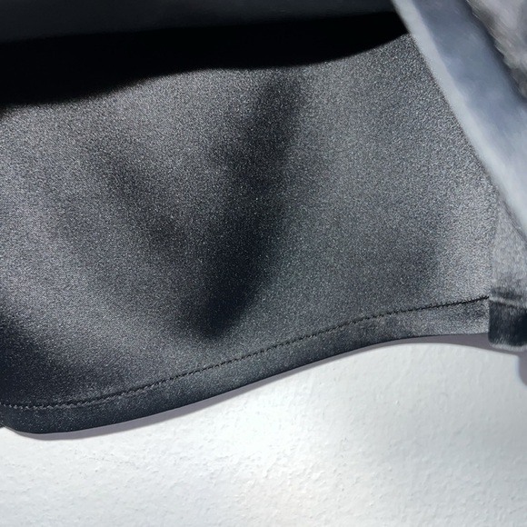 Alexis Black Knit Fringe Mini Skirt Size Small - Picture 5 of 7